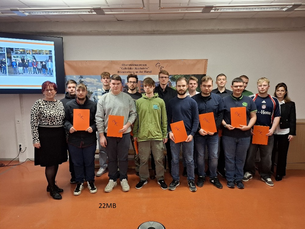 Übergabe der Abschlusszeugnisse